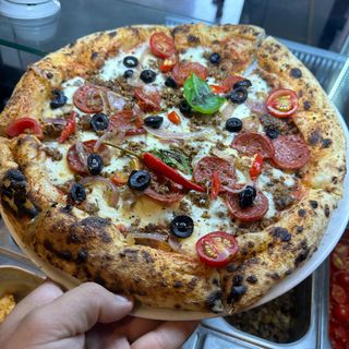 Pizza Manzo