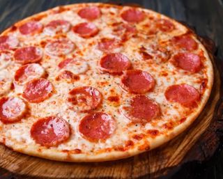 Pizza de pepperoni (30 cm.)