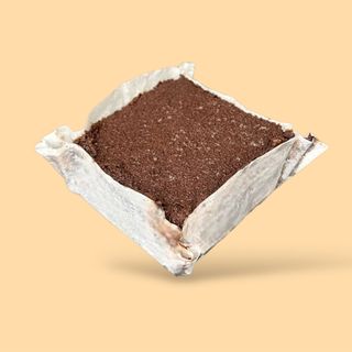 Semifreddo cremoso al Cioccolato su Meringa al Cacao 