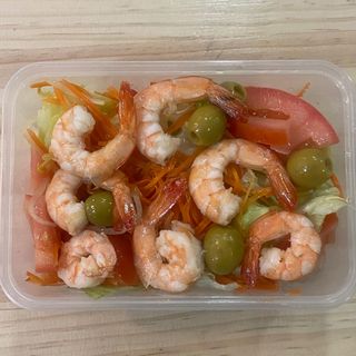 8. Ensalada de gambas