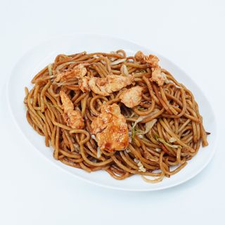 776 Nudle sa piletinom i povrćem 600g