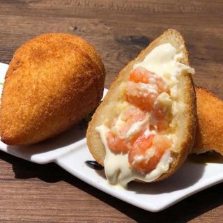 Coxinha Camarão com Cream Cheese