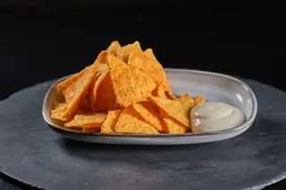 Nachos com Maionese de Alho
