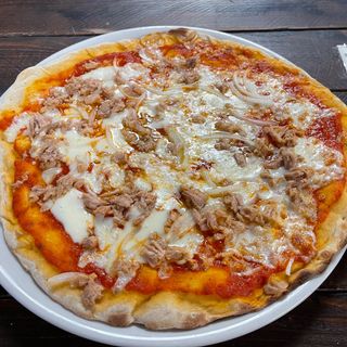 Pizza tonno e cipolle