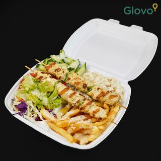 Пилешки Шиш с Гарнитура