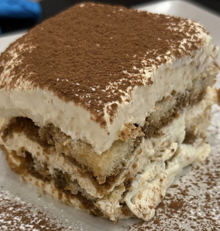 Tiramisú (porción)