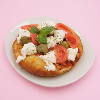 Focaccina Barese Con Mozzarella