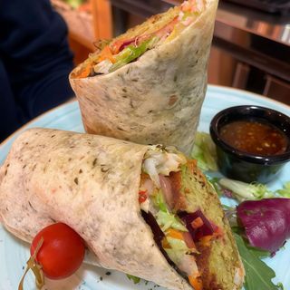 Falafel Wrap