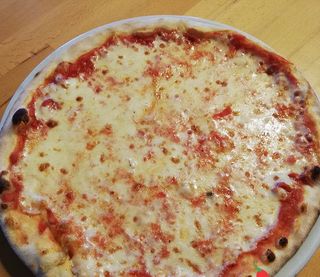 Srednja pizza Margherita