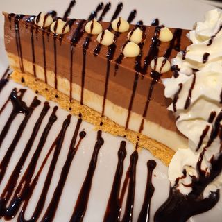 TARTA DE TRES CHOCOLATES 