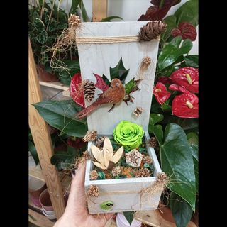 Aranžman sa dehidriranom ružom