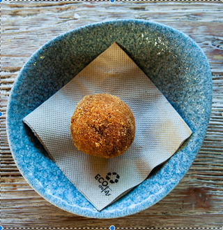 Croquetón de Pollo César