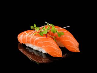 101 Nigiri salmón (2 uds.)