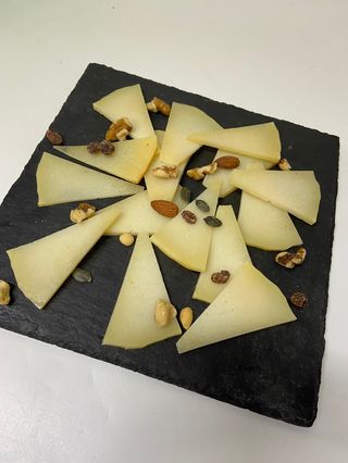 Plato De Queso Curado De Oveja "Boffard"