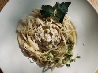Удон з грибами в вершковому соусі (450g)