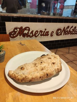 Calzone ripieno