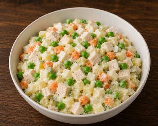 Олів'єшка з курочкою
200г