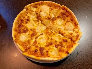 Margherita With Pineapple
