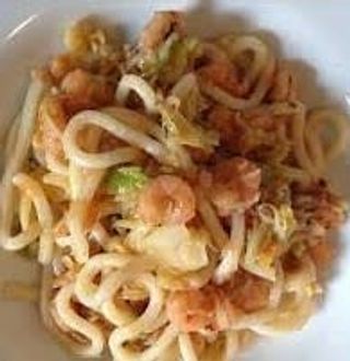 37 Udon con gamberetti