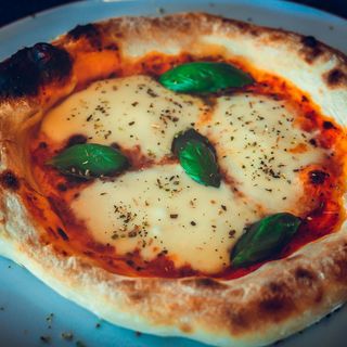 Margherita pizza