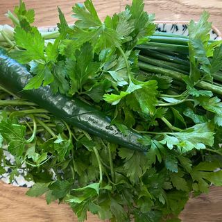 მწვანილის ასორტი