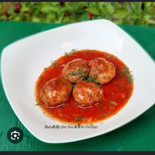 Chifteluta mare marinata din carne de porc