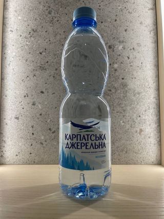 Вода Карпатська Джерельна 0,5л пласт