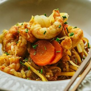 31.Chop Suey De Gambas