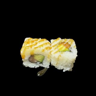 36. Maki de salmon aguacate