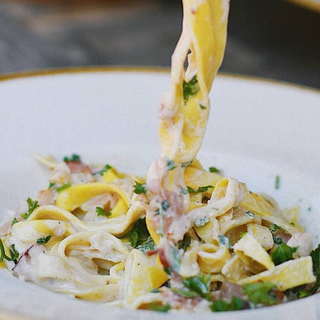 Тальятеле з шинкою та Горгонзолою