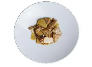 SS6. Manzo con funghi e bambù