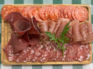 Італійські м'ясні делікатеси (120g)