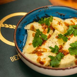 Pierogi KETO z kapustą i grzybami