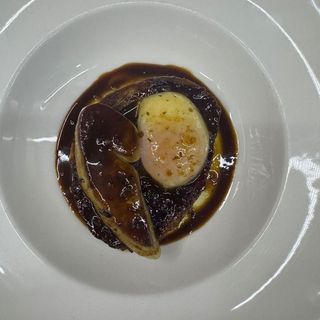 Huevo de gallina feliz a la perigourdine