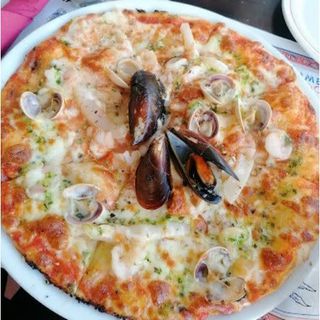 Pizza Frutti Di Mare (30 cm.)