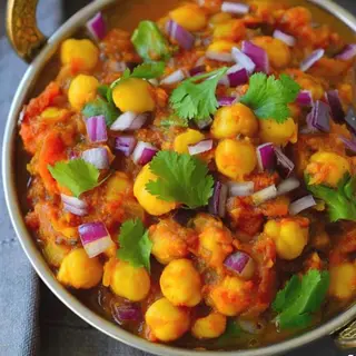Chana Masala (Vegan Option)
