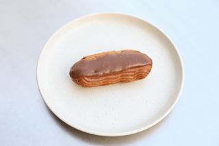 Еклер Нью скул: фундук