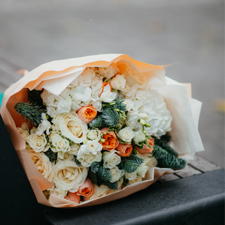 Buchet-Creamy winter