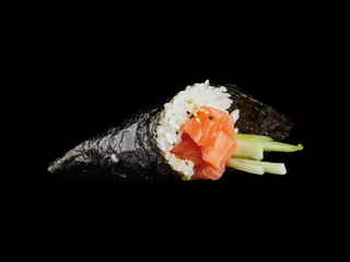 Temaki sake