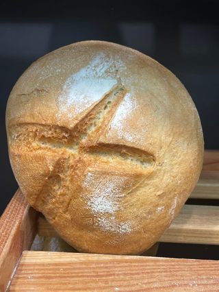 Бял хляб със закваска