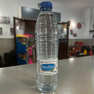 Agua