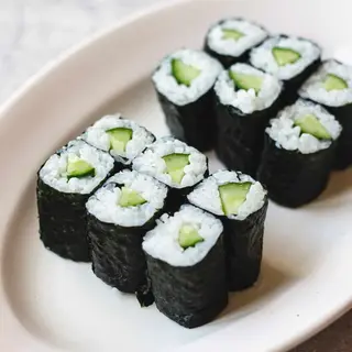 Cucumber Maki - 8 Pcs