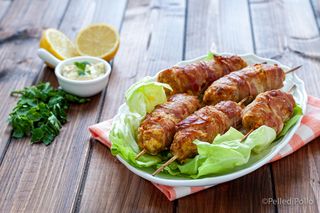 Spiedo pollo macinato con tuorlo a parte