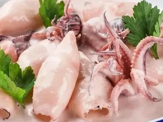 Кальмар бебі у вершковому соусі (200g)