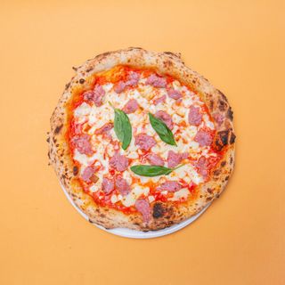 Salsiccia e scamorza tegamino