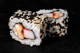 Спайсі рол з вугрем (250г)