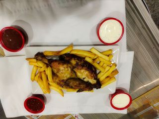 1/2 Pollo A L'Ast Con Patatas