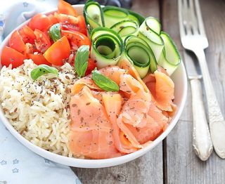 Salmon poke