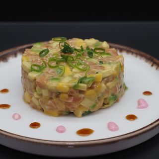 Tartar De Salmón
