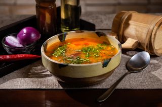 Ciorbă de fasole cu afumătură